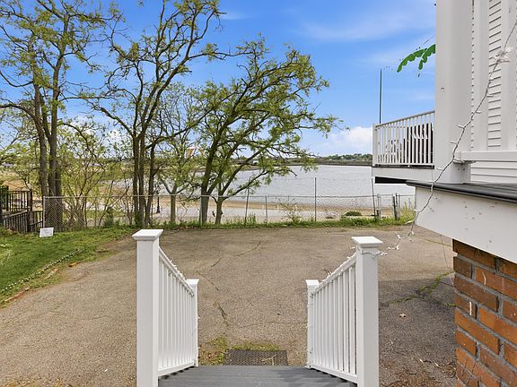4th image of 199 Savin Hill Ave Floor 2