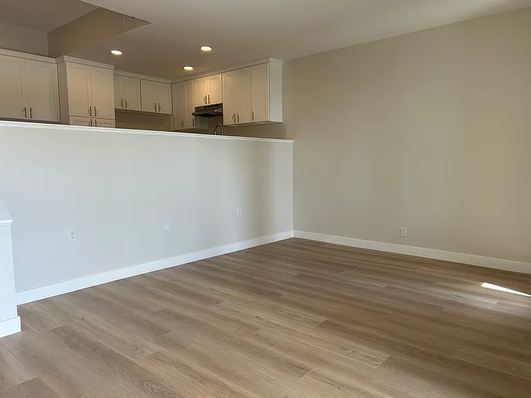 1375 Poli St #5 — Photo 6
