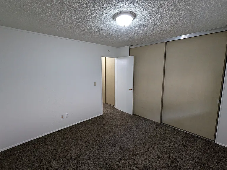 1722 Broadway St NE #1722 — Photo 9