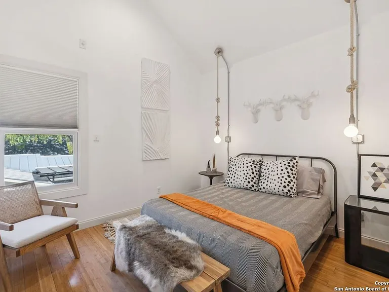 227 Claudia St #3 — Photo 24