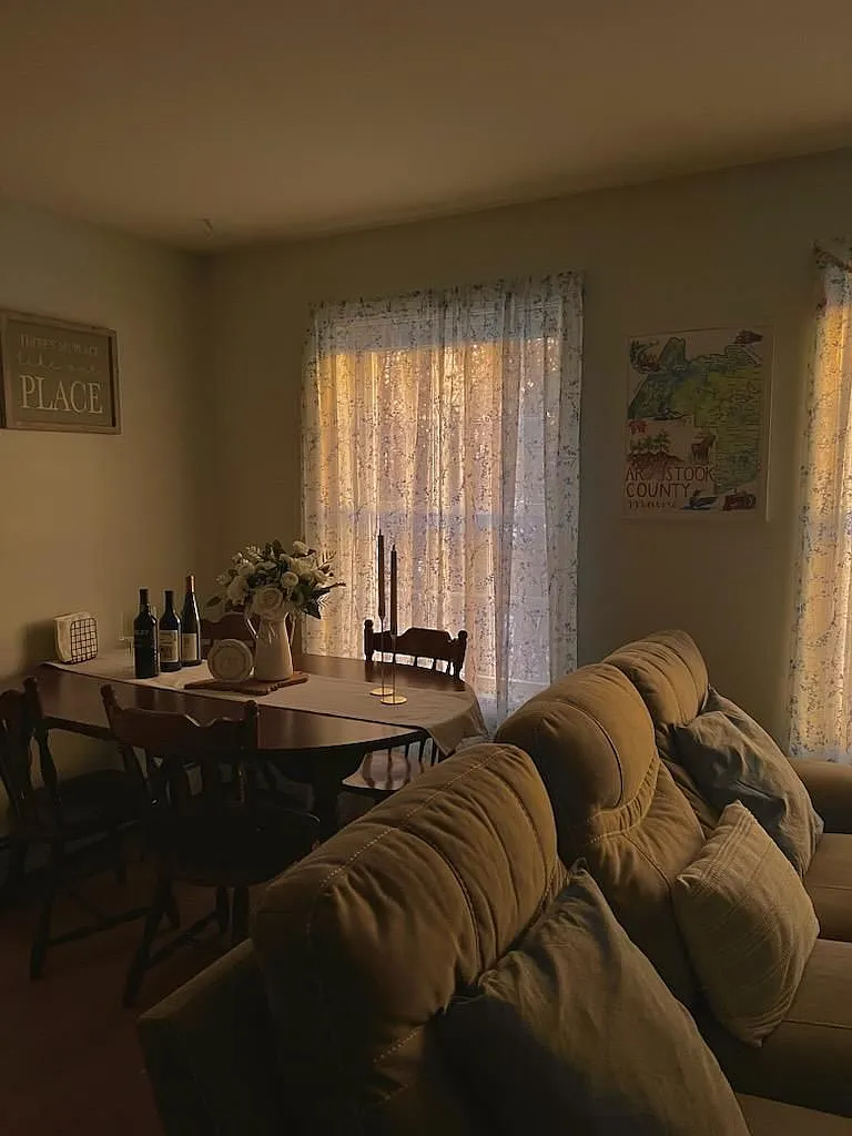82 Fieldstone Drive - D — Photo 1