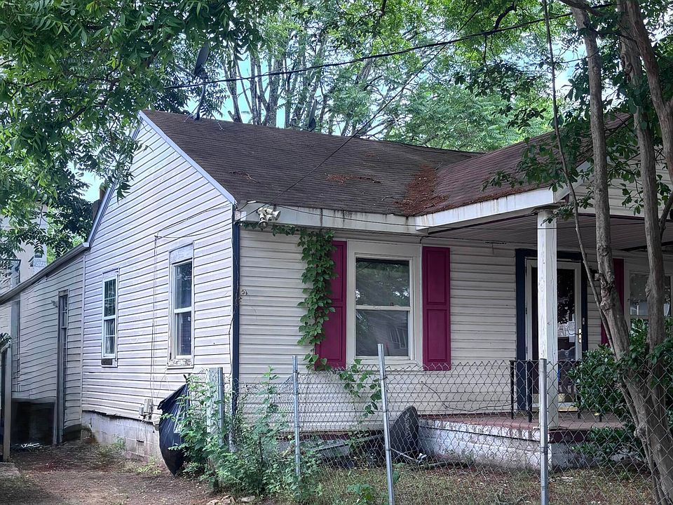 2nd image of 800 Vardaman St