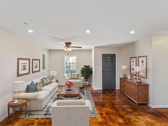 4th image of 614 Lebato St