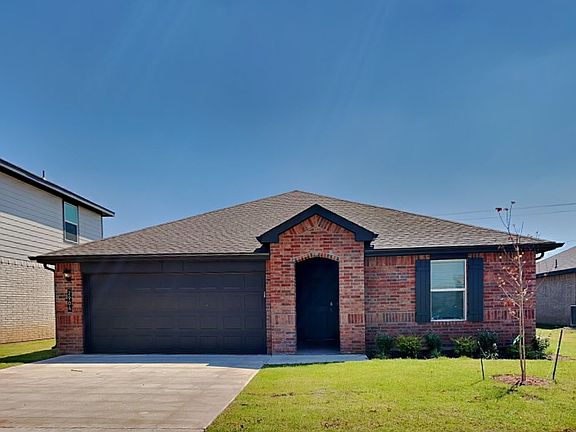 2nd image of 2904 Casey Dr