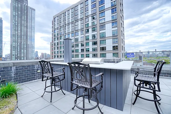 Rented by Serene Powers Real Estate LLC | media 17