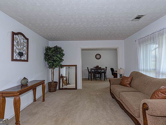 2nd image of 4309 Castlewood Ct