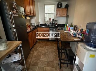 218 W 8th St #I, Boston, MA 02127