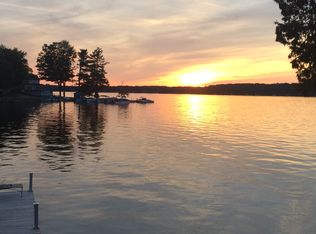 5798 W Barnhart Rd, Ludington, MI 49431