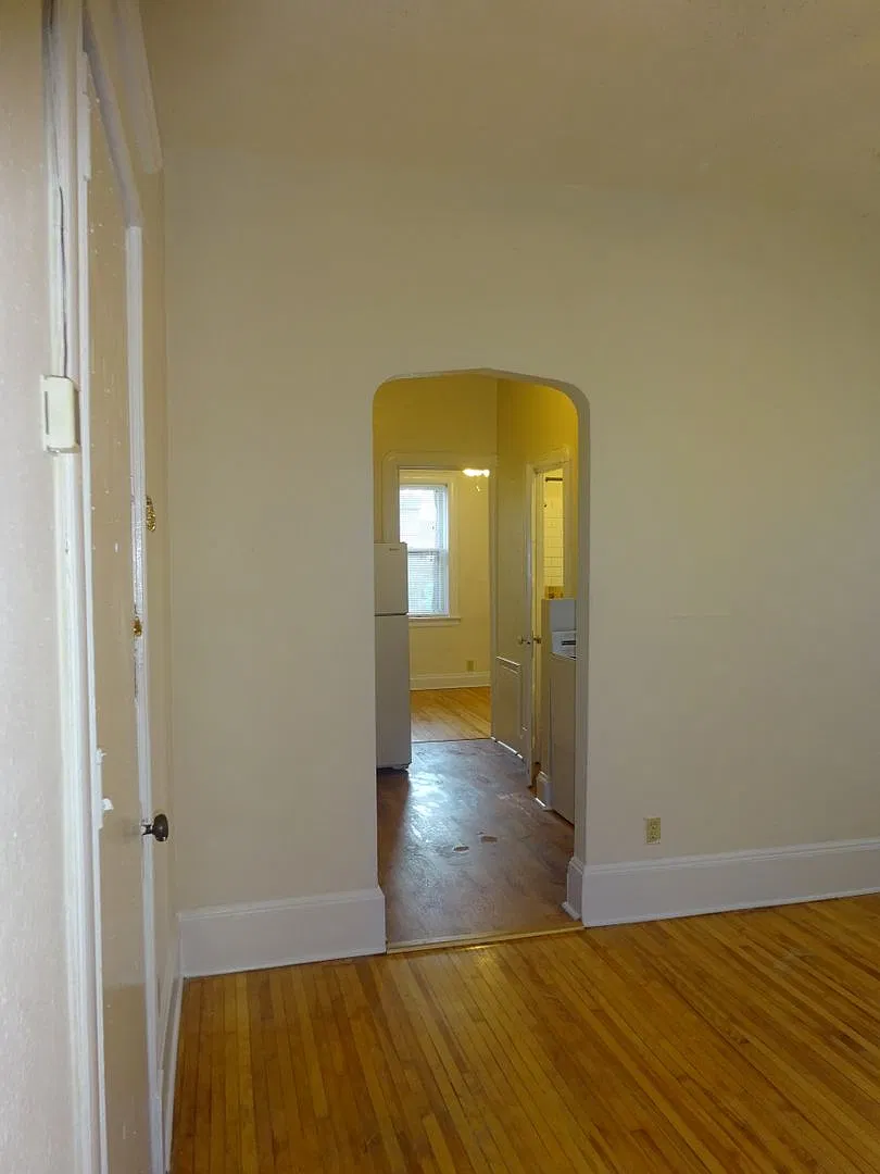 25 - 2820 First — Photo 3