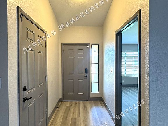 4th image of 6829 E Aire Libre Ln