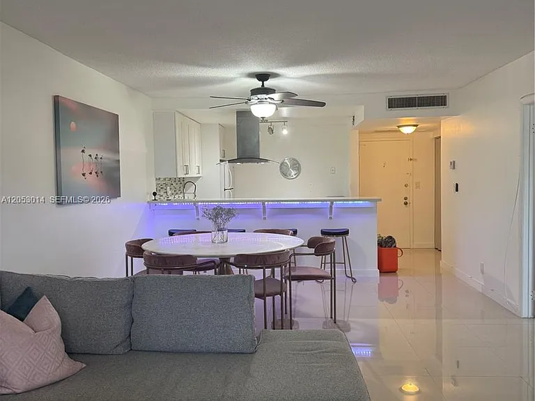 600 Three Islands Blvd #317 — Photo 8