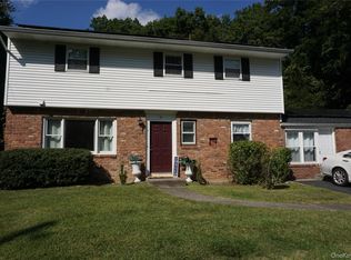 15 Greenridge Way, Spring Valley, NY 10977