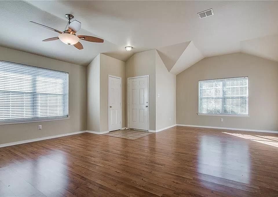 1st image of 11825 Ponderosa Pine Dr