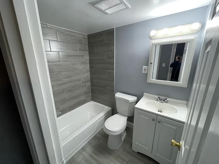 5109 F St SE #203 — Photo 5