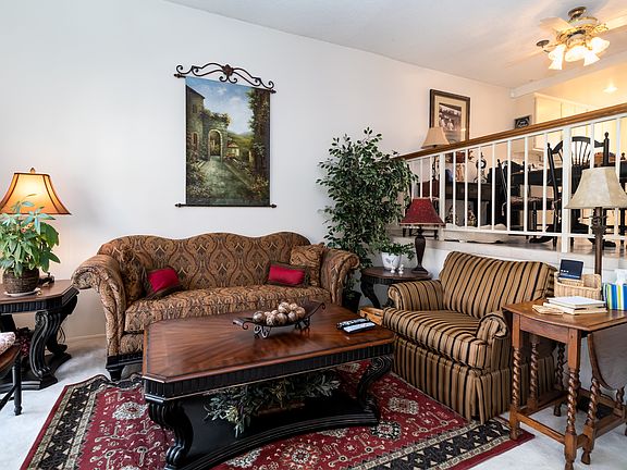 5th image of 17928 River Cir APT 4