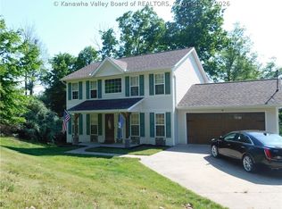 409 Rough Ridge Rd, Hurricane, WV 25526