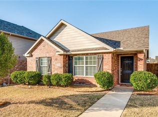 9005 Redford Rd, Aubrey, TX 76227