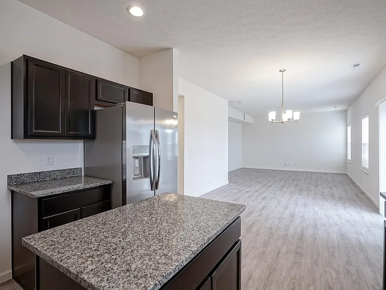 1133 Thorny Ln — Photo 14