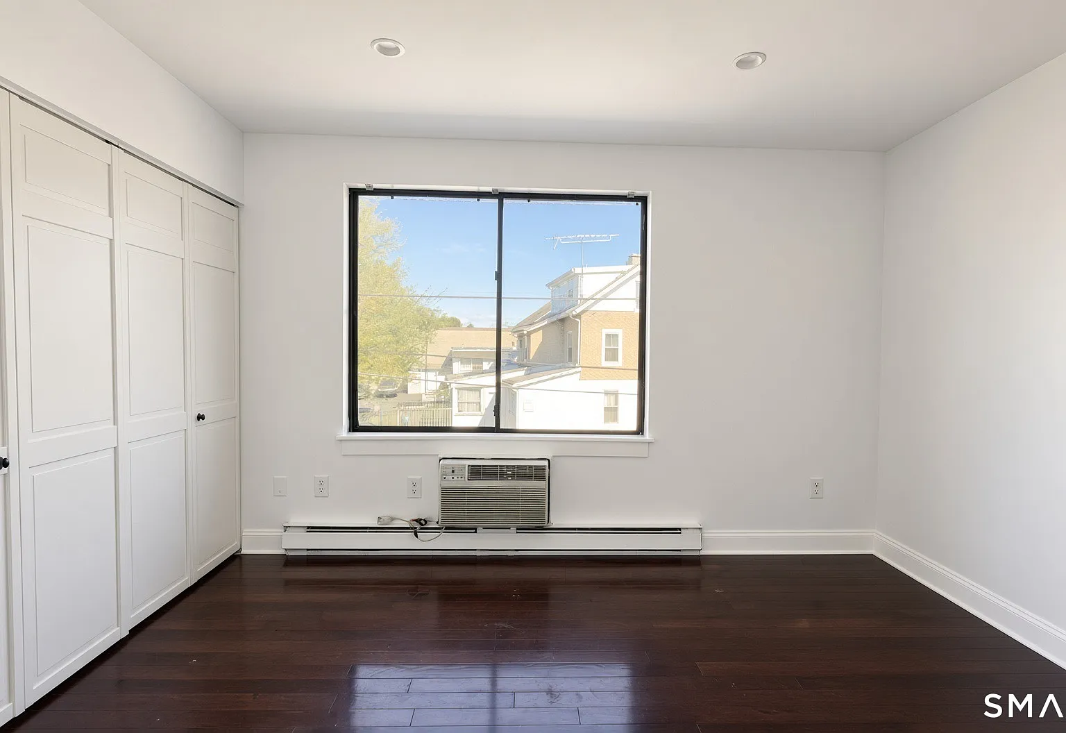 2 bed, 1.0 bath, 840 sqft, $3,000 — Photo 4