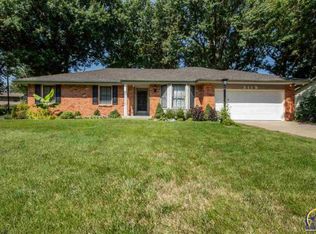3119 SW 31st Ct, Topeka, KS 66614