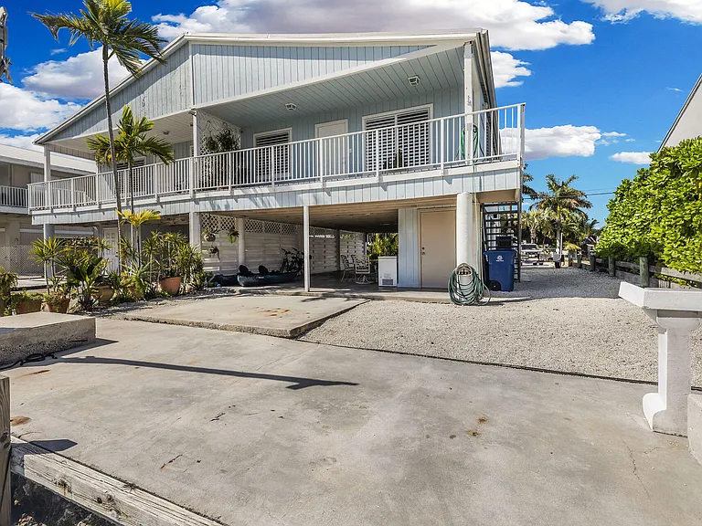 106 Channel Dr #B — Photo 1