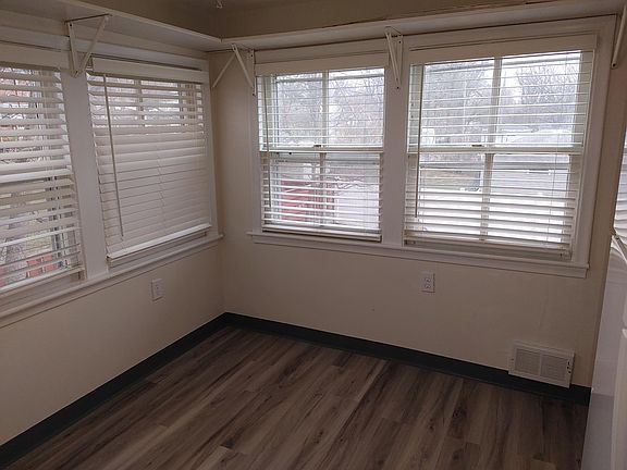 Bright and sunny dinette area