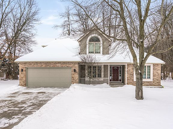 2nd image of 6201 Ashwood Ct