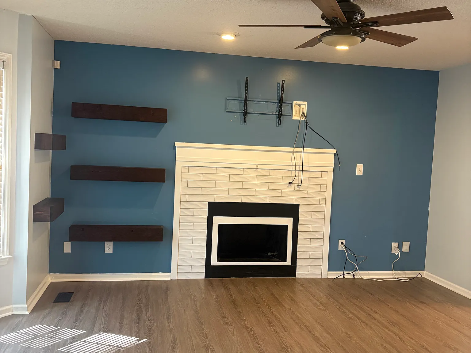 3 bed, 1450 sqft, $2,200 — Photo 2