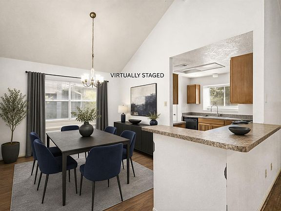 3rd image of 7006 Tara Blue Ridge Dr