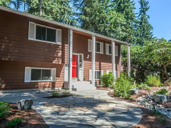 16726 NE 100th St, Redmond, WA 98052
