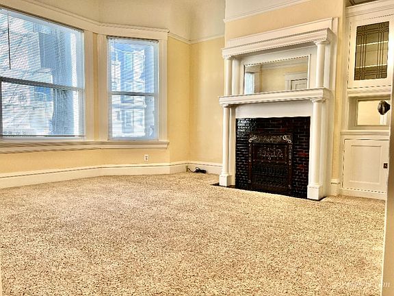 3rd image of 1631 Larkin St APT 1