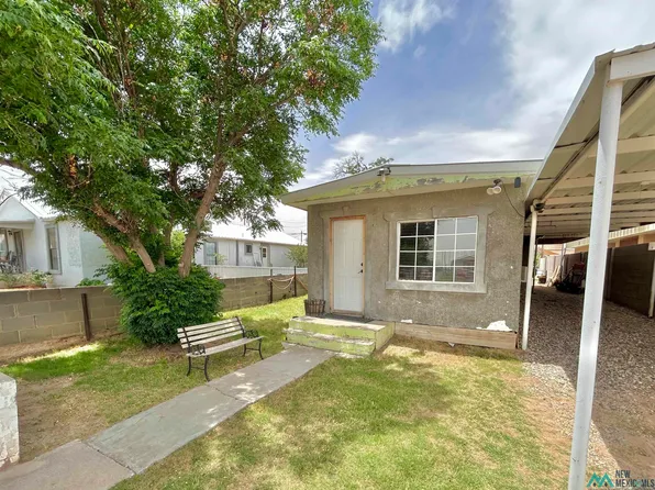 1305 15th St, Eunice, NM 88231