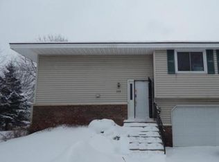 779 Evergreen Ct, Burnsville, MN 55337