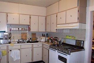 4th image of 863 38th Ave