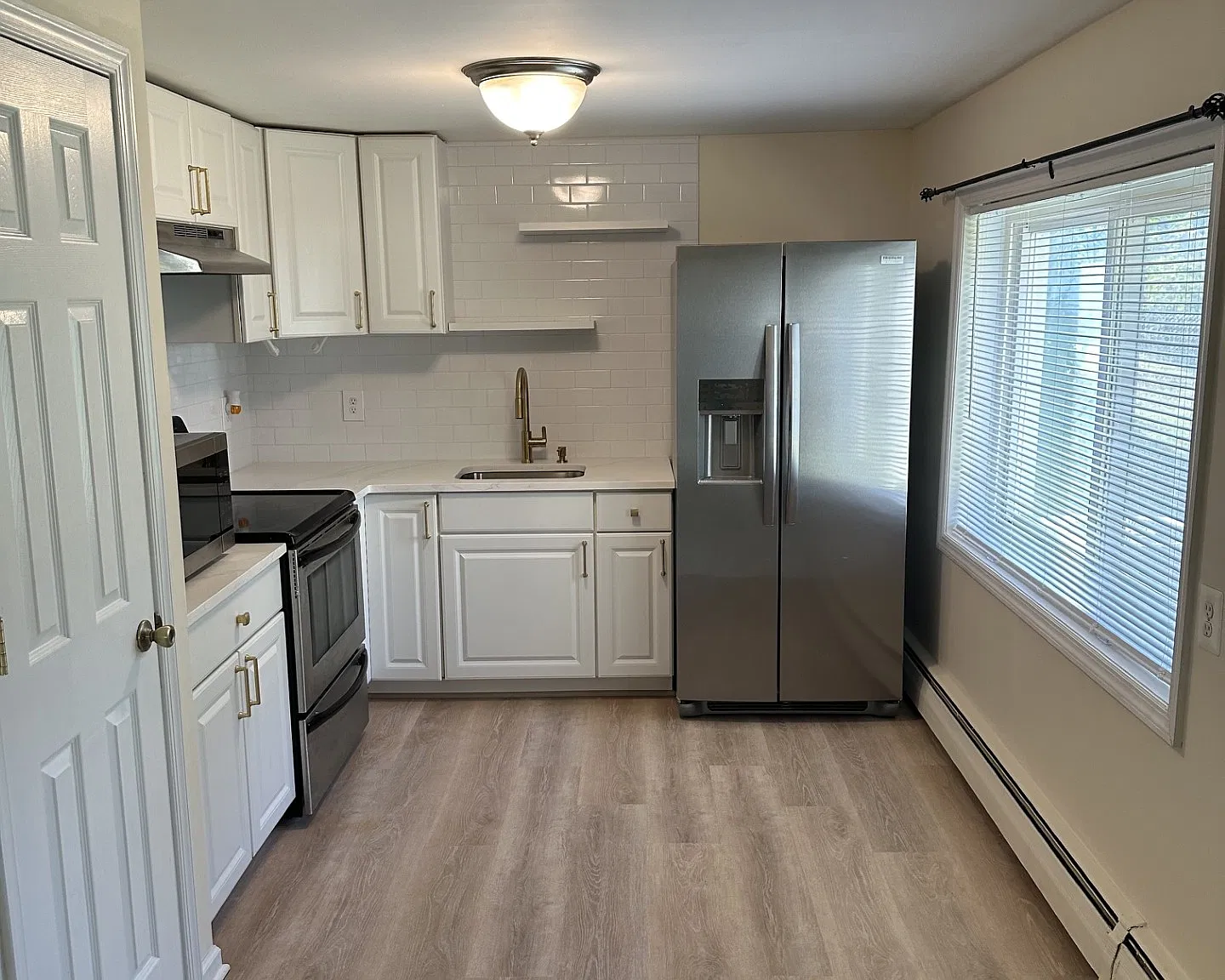 2 bed, $2,195 — Photo 2