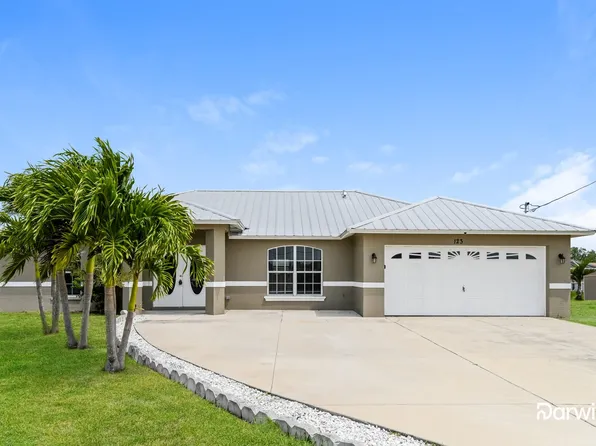 123 Blackstone Dr, Fort Myers, FL 33913