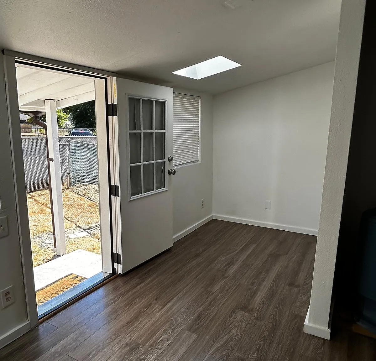2 bed, 1090 sqft, $1,750 — Photo 4