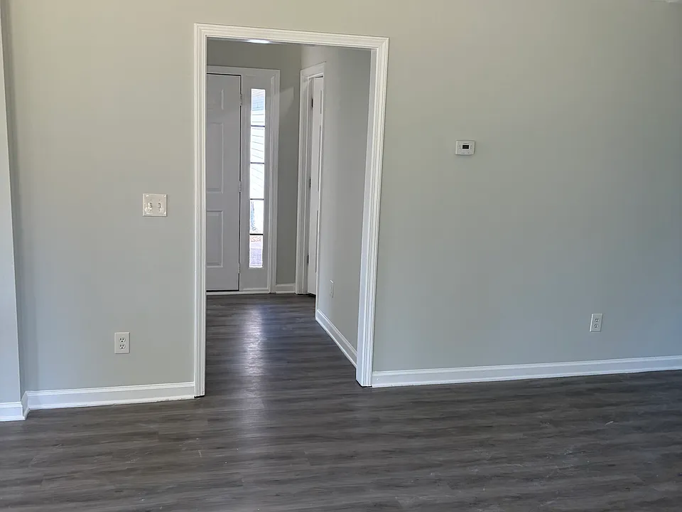 73 Oak Ridge Dr