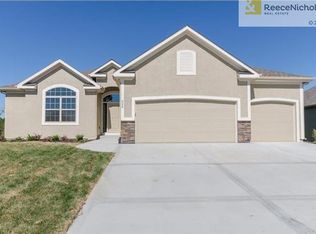 1605 NW 95th St, Kansas City, MO 64155