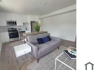 324 61st St NE #6, Washington, DC 20019