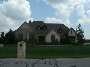 12050 New Day Dr, Fort Worth, TX 76179