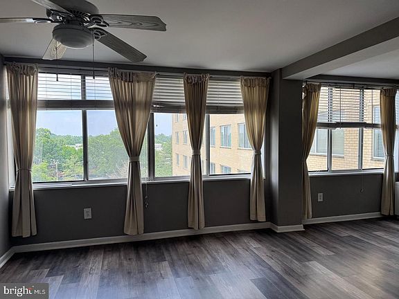 3rd image of 6641 Wakefield Dr APT 601