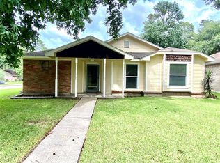 25206 Thrushwood Ln, Spring, TX 77373