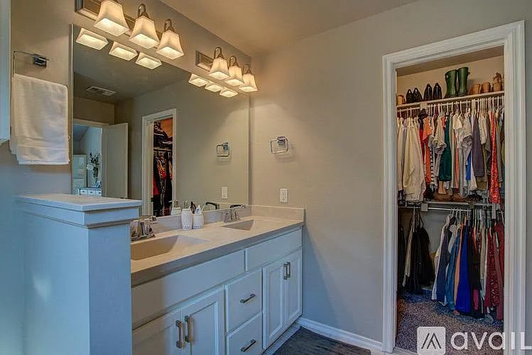 3145 Midland Valley St — Photo 28