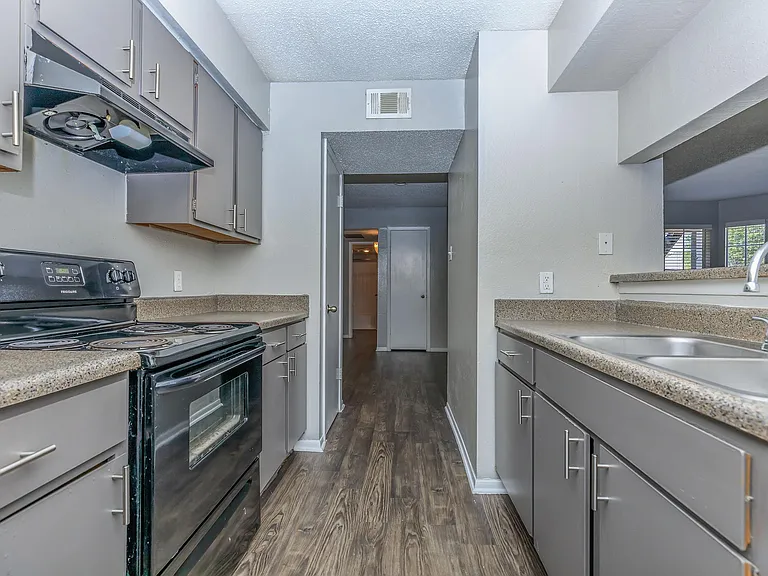 12148 Jollyville Rd — Photo 123
