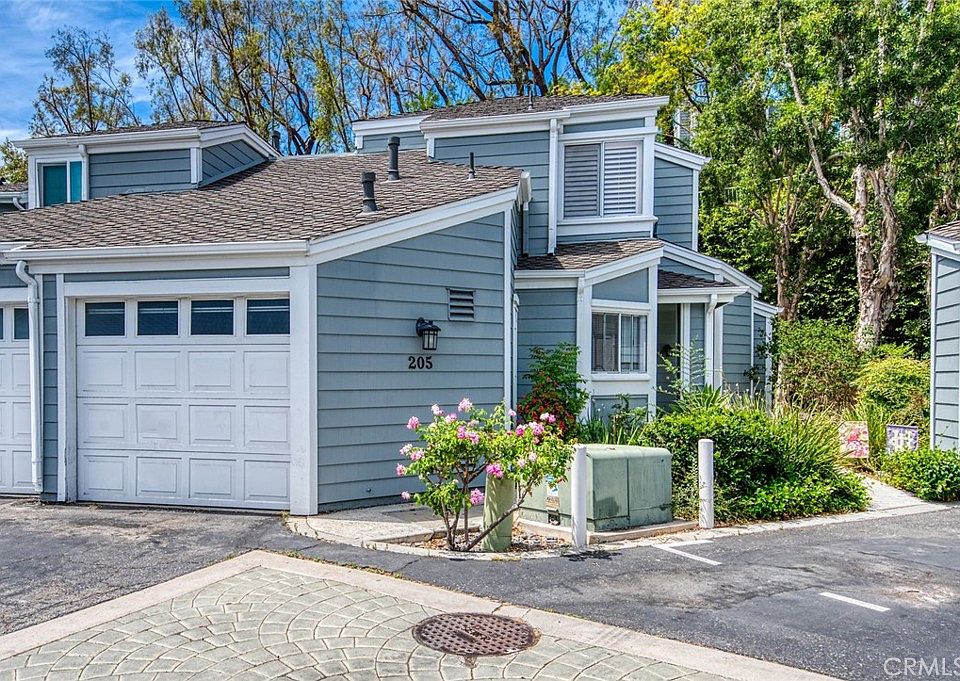 1st image of 205 Santa Rosa Ct