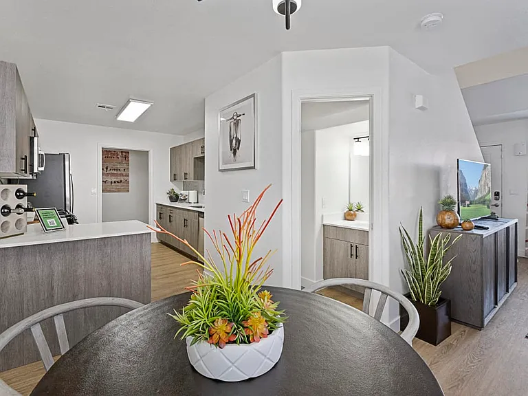 The Townhomes at Horizon Ridge, Henderson, NV, Dining Area