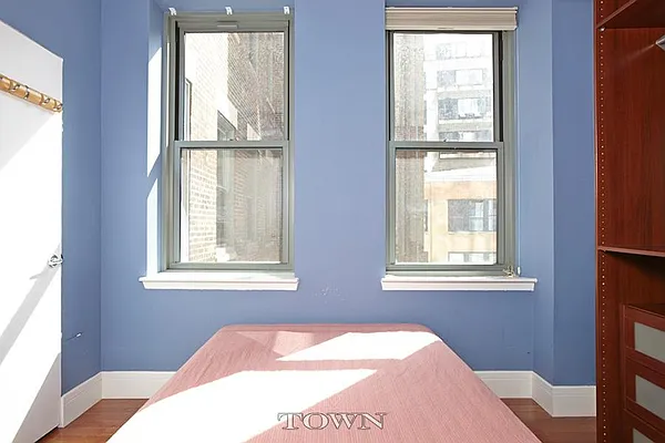 Rented by Town Residential | media 28