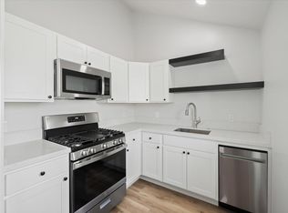 1101 S Coast Hwy UNIT B, Oceanside, CA 92054