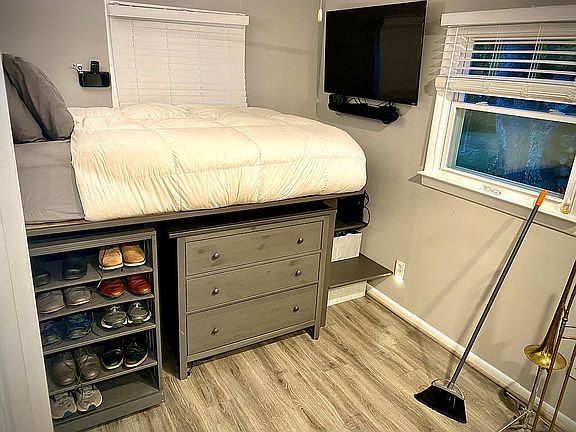 Loft bed with storage